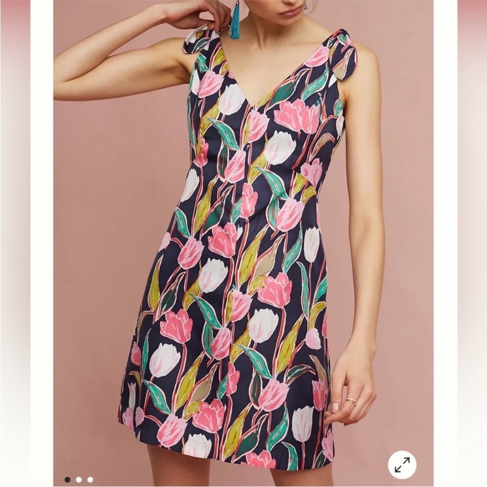 ✨ Anthropologie Donna Morgan Flora Pleated Dress Size 6 ✨